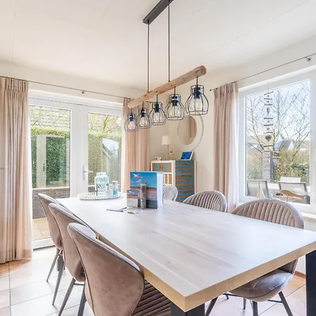 Holiday home Villapark Kamperfoelie 81 De Koog (Texel)