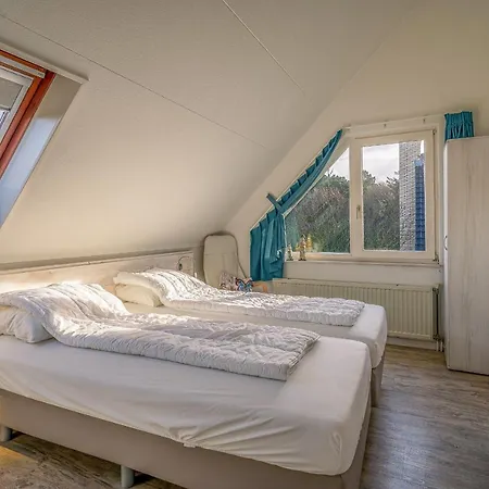 Villapark Kamperfoelie 81 בית נופש