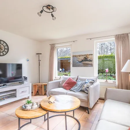 Villapark Kamperfoelie 81